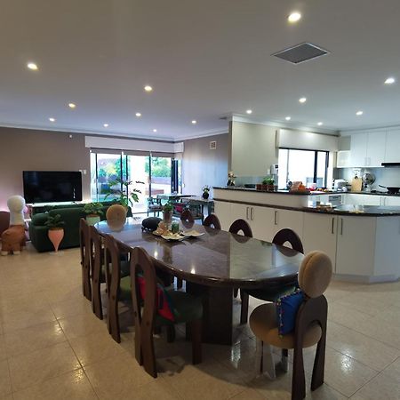 Sunny Ocean View Retreat Apartment Perth Ngoại thất bức ảnh